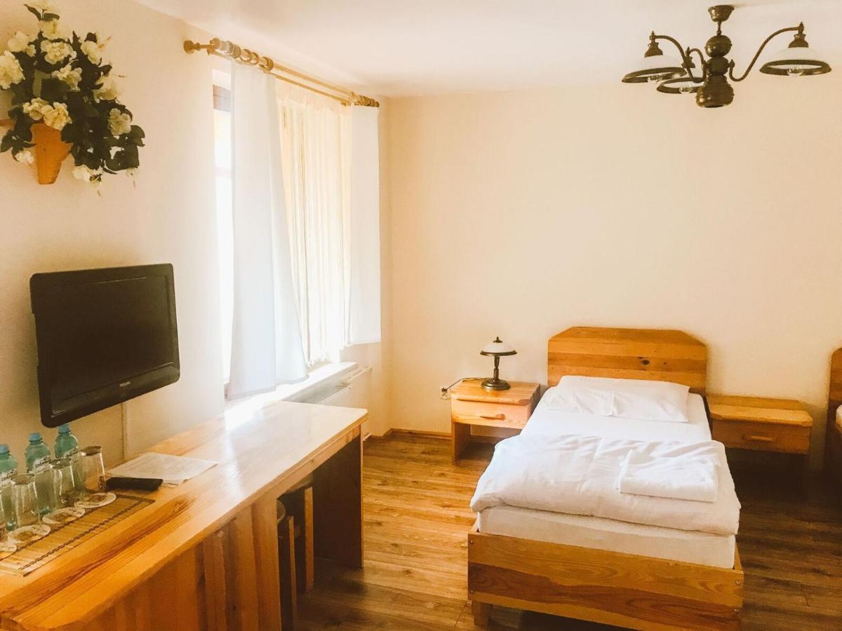Zadrna Rezydencja Chelmsko Slaskie Exterior photo